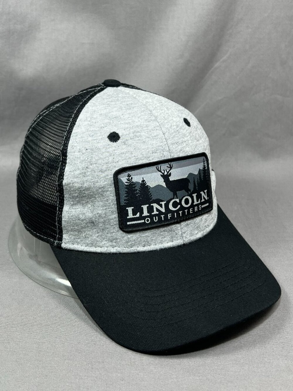 Lincoln Outfitters Snapback Hat Black Gray Deer Hunting Trucker Mesh Mens Cap